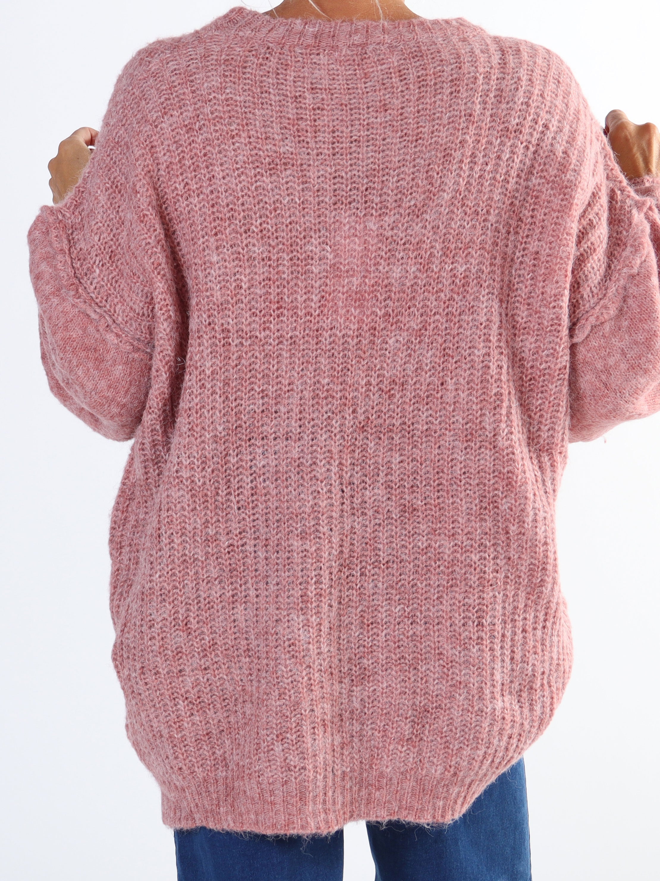 Leana - Lång mjuk plus size stickad blus med ballongärmar